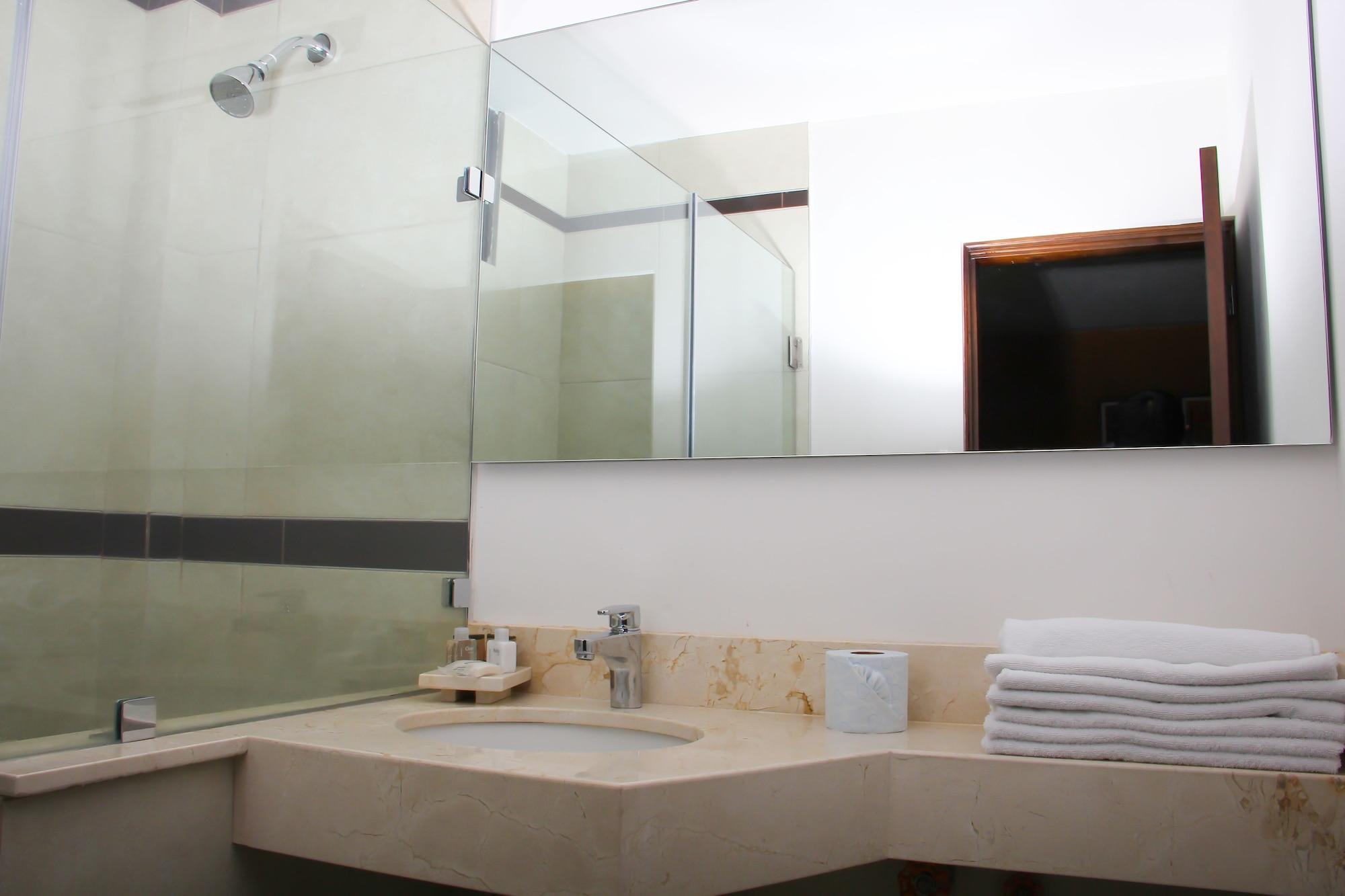 Hotel Eh Ejecutivo Urban Tepic Zewnętrze zdjęcie
