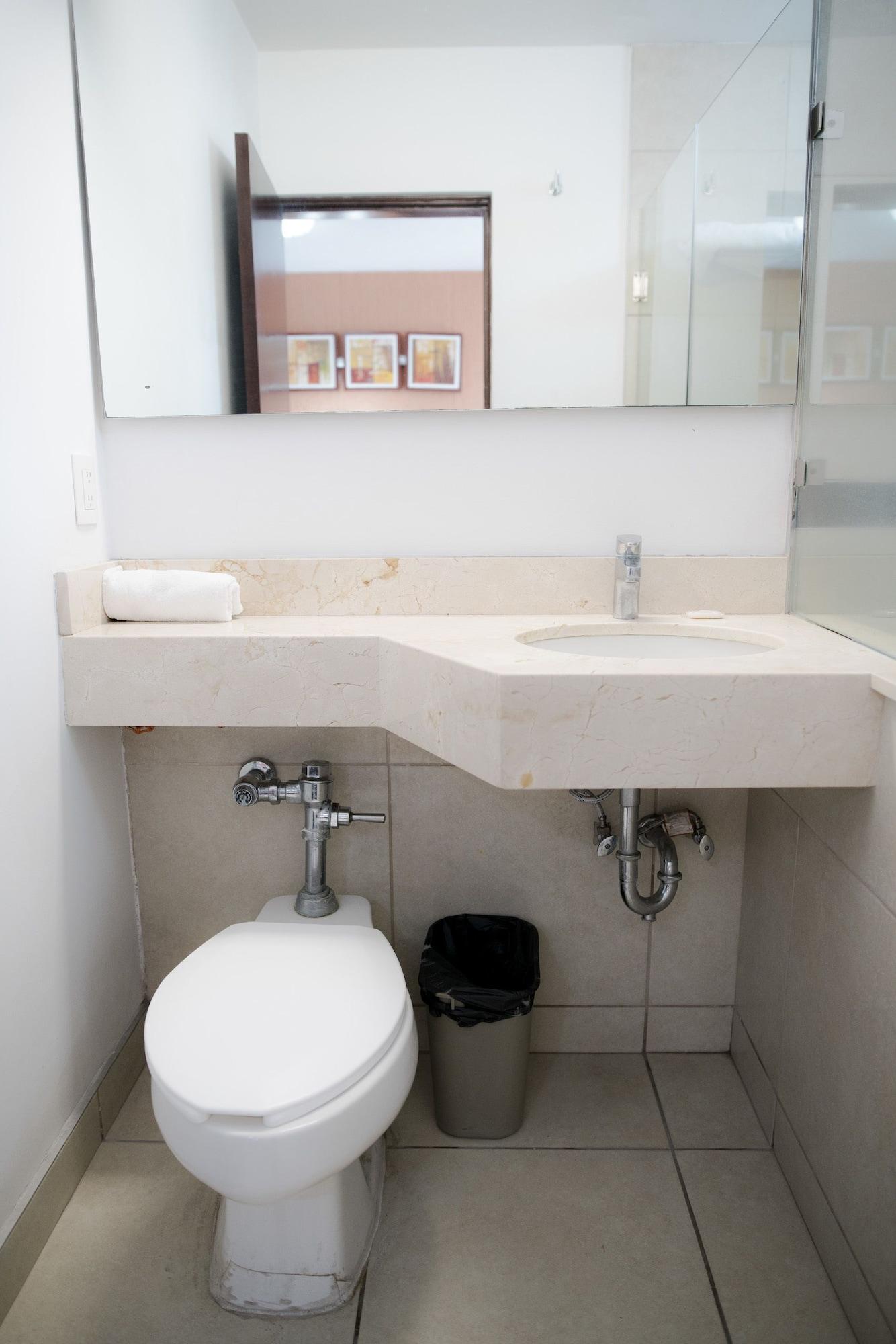 Hotel Eh Ejecutivo Urban Tepic Zewnętrze zdjęcie