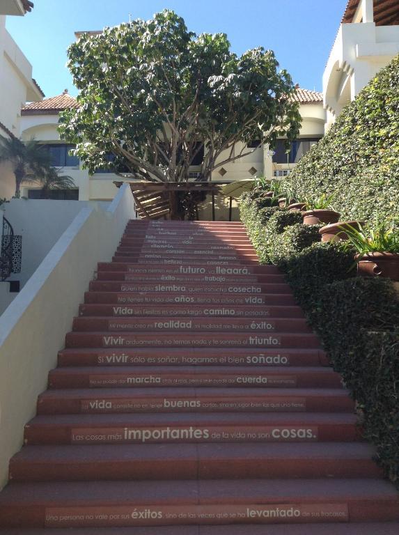 Hotel Eh Ejecutivo Urban Tepic Zewnętrze zdjęcie